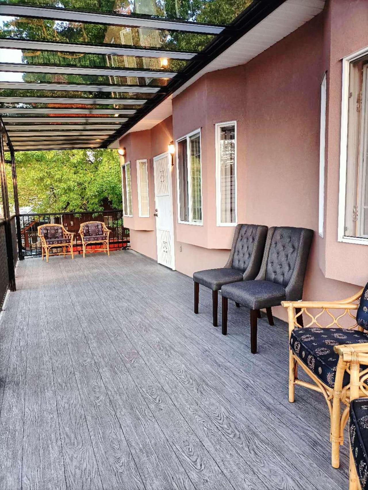 Warm Retreat Hotel Ванкувър Екстериор снимка