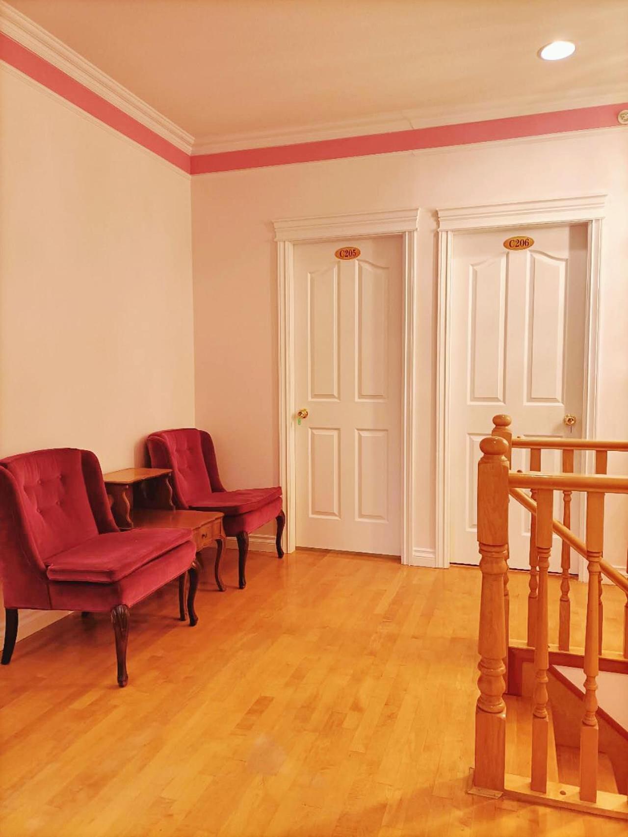 Warm Retreat Hotel Ванкувър Екстериор снимка