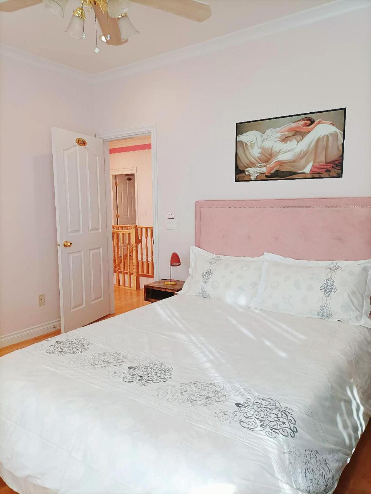 Warm Retreat Hotel Ванкувър Екстериор снимка