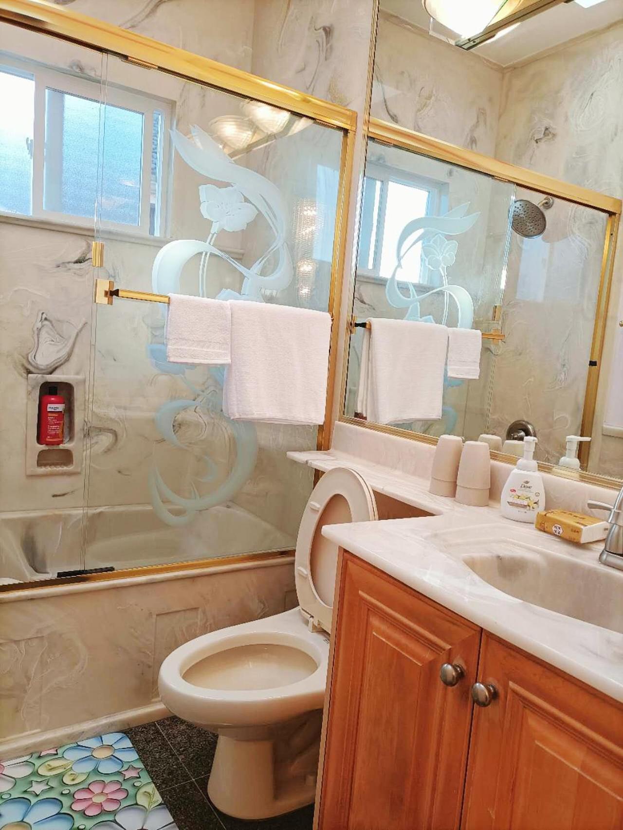 Warm Retreat Hotel Ванкувър Екстериор снимка